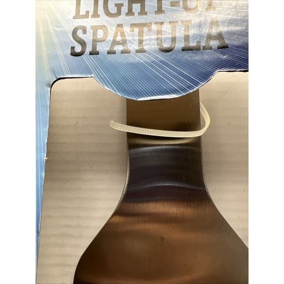 Premium Grade Stainless Steel Grill Spatula/Tongs Kit with LED‎ Light - Picture 4 of 11